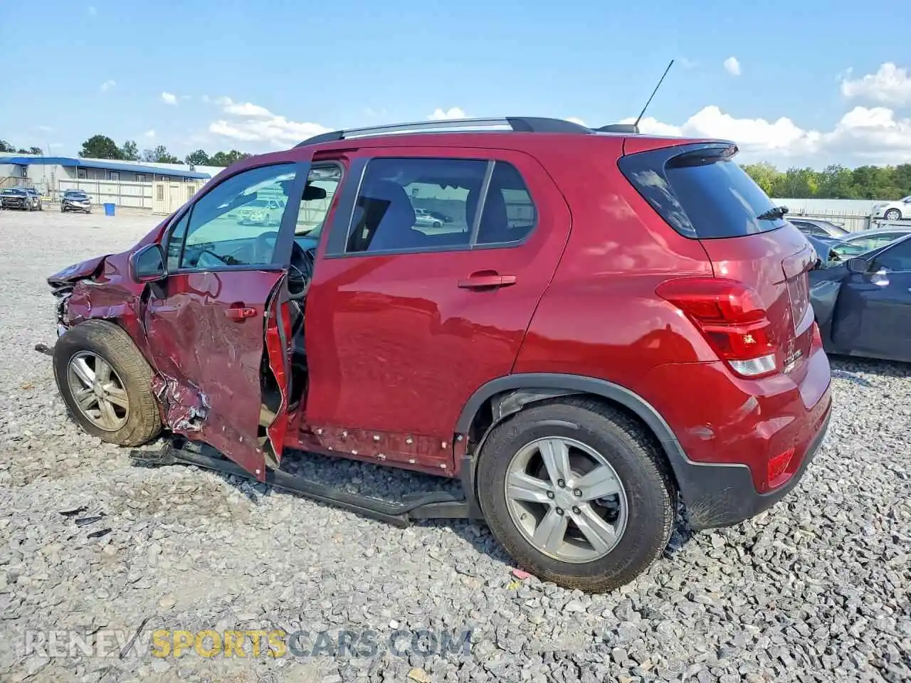 2 Photograph of a damaged car KL7CJPSM7NB526671 CHEVROLET TRAX 2022