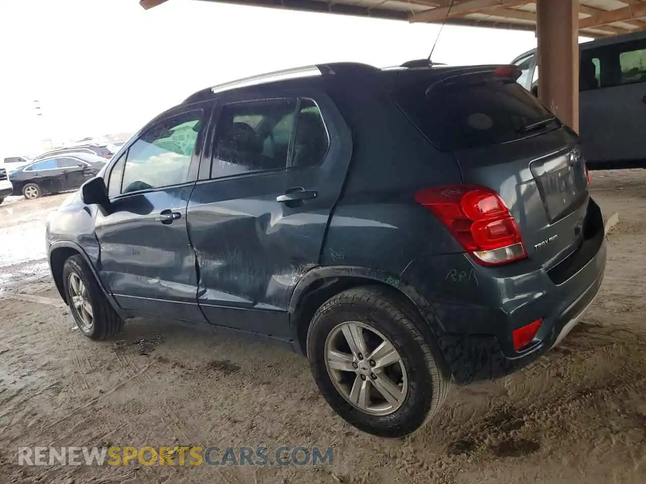 2 Photograph of a damaged car KL7CJPSM7NB537850 CHEVROLET TRAX 2022