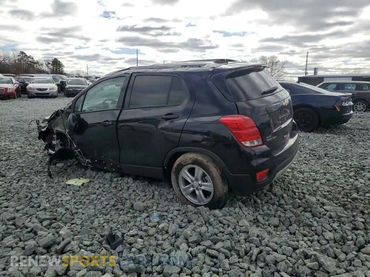 2 Photograph of a damaged car KL7CJPSM7NB560187 CHEVROLET TRAX 2022