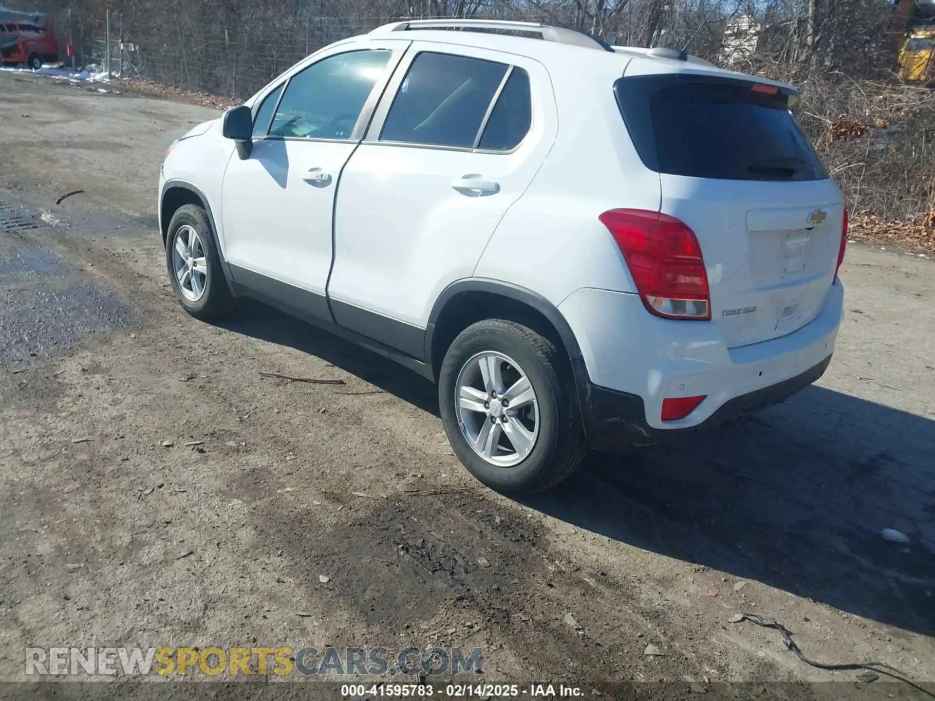 3 Photograph of a damaged car KL7CJPSM8NB517820 CHEVROLET TRAX 2022