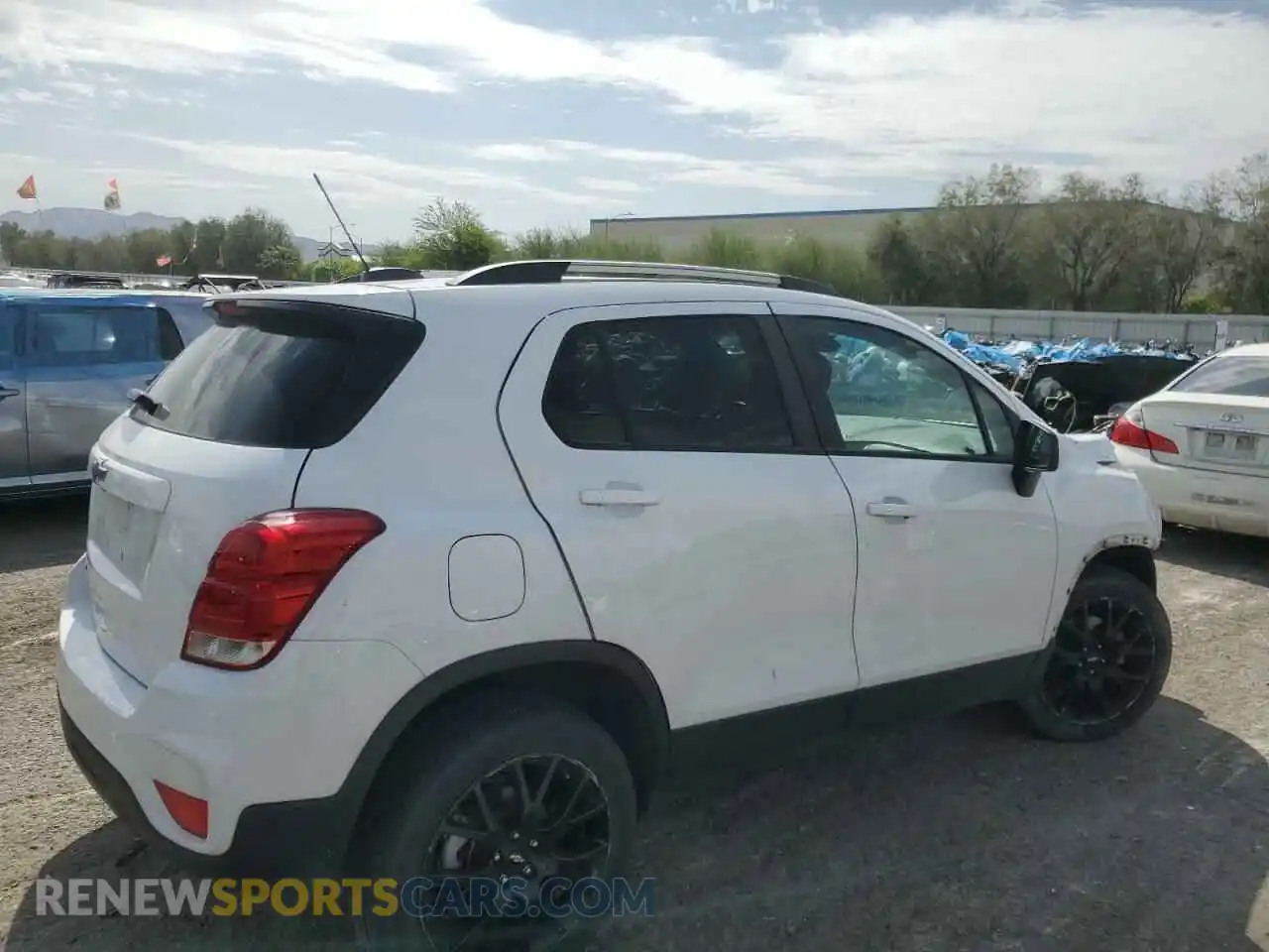 3 Photograph of a damaged car KL7CJPSM8NB539008 CHEVROLET TRAX 2022