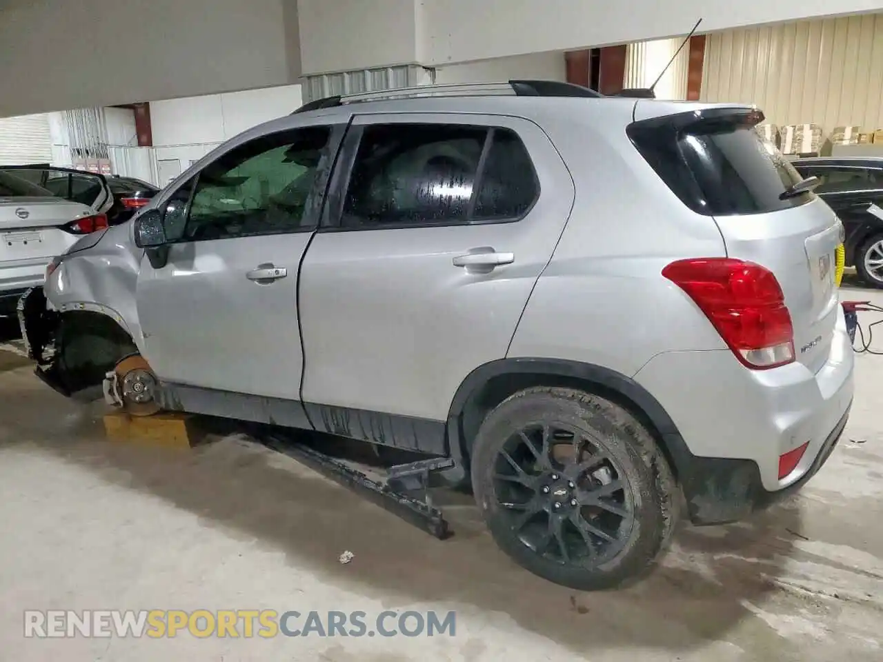 2 Photograph of a damaged car KL7CJPSM8NB557105 CHEVROLET TRAX 2022