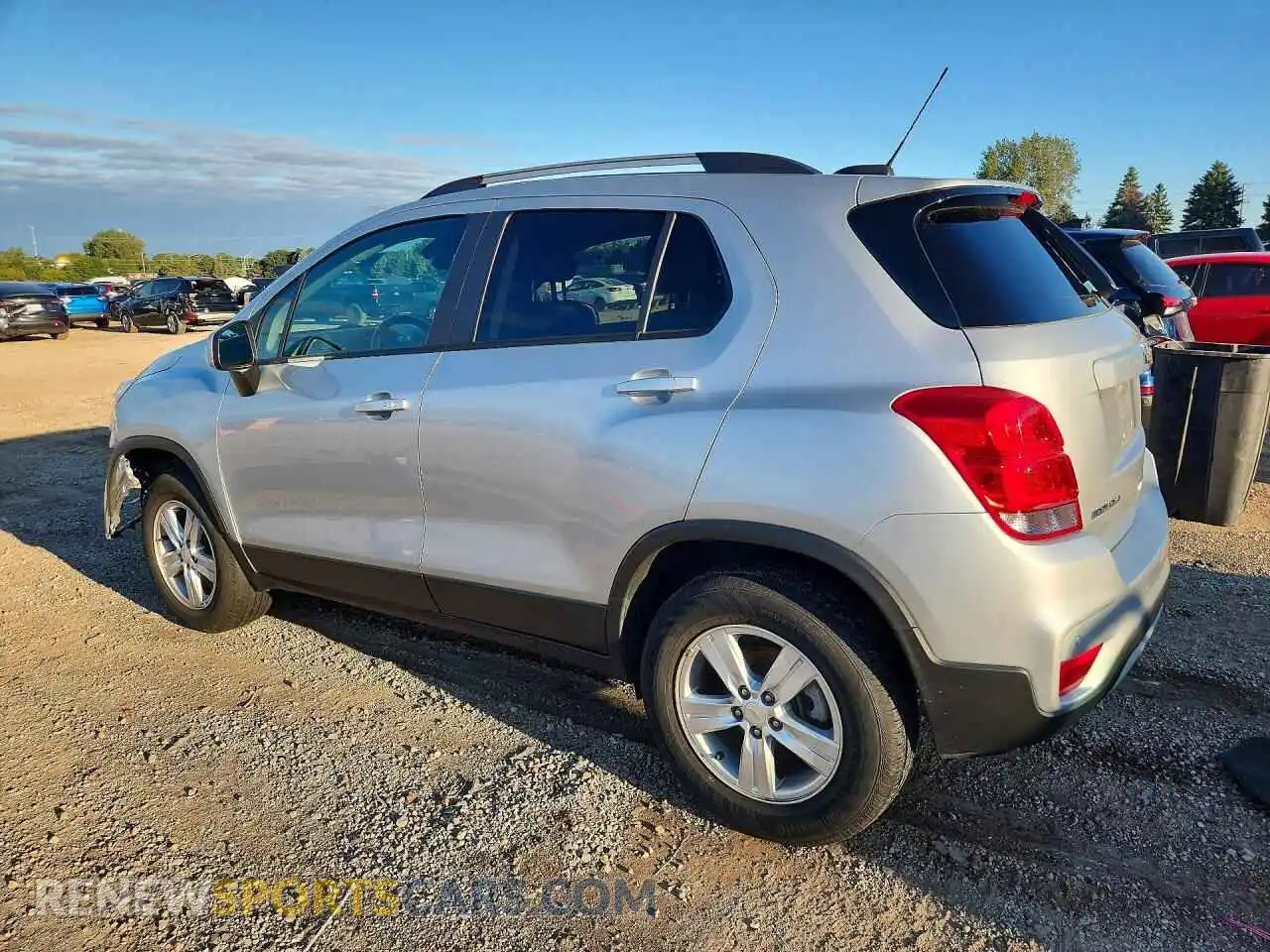 2 fotografías del automóvil dañado KL7CJPSMXNB528902 CHEVROLET TRAX 2022