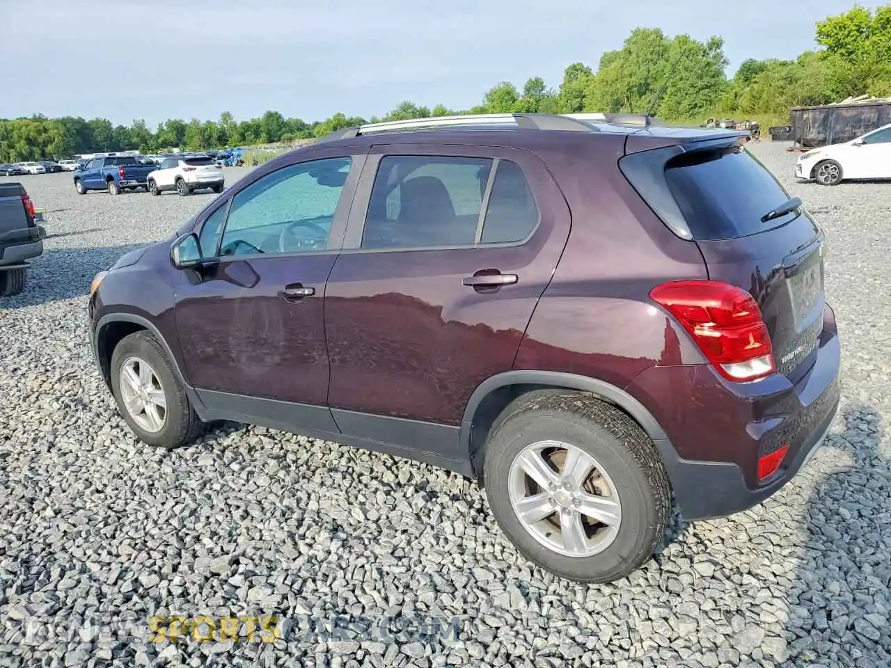 2 Photograph of a damaged car KL7CJPSMXNB567585 CHEVROLET TRAX 2022