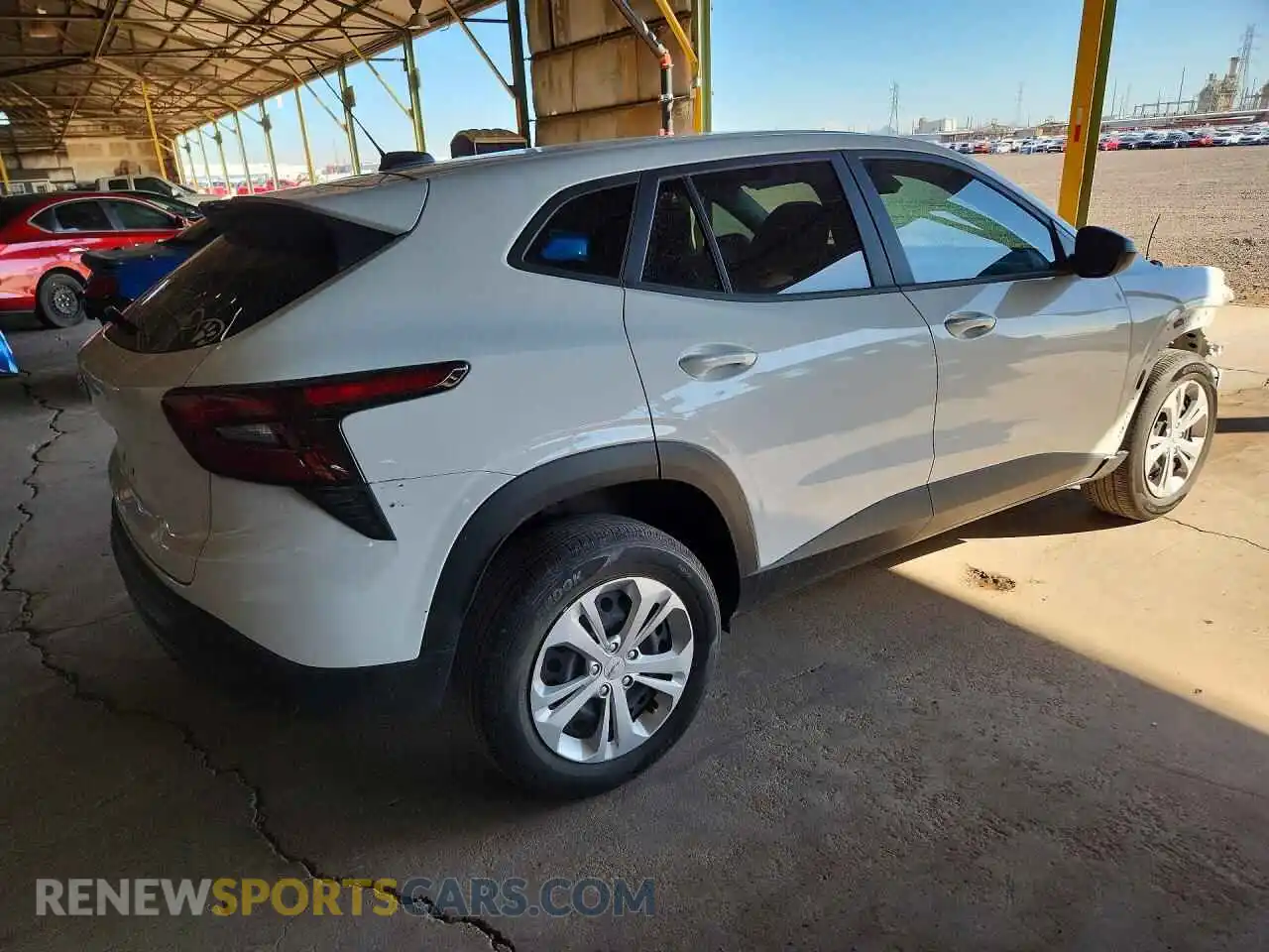 3 fotografías del automóvil dañado KL77LFE20RC092500 CHEVROLET TRAX 2024