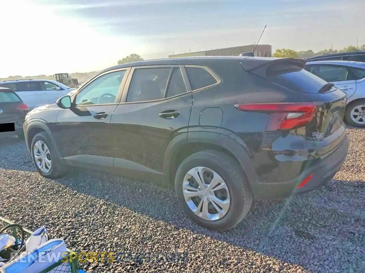 2 fotografías del automóvil dañado KL77LFE20RC123311 CHEVROLET TRAX 2024