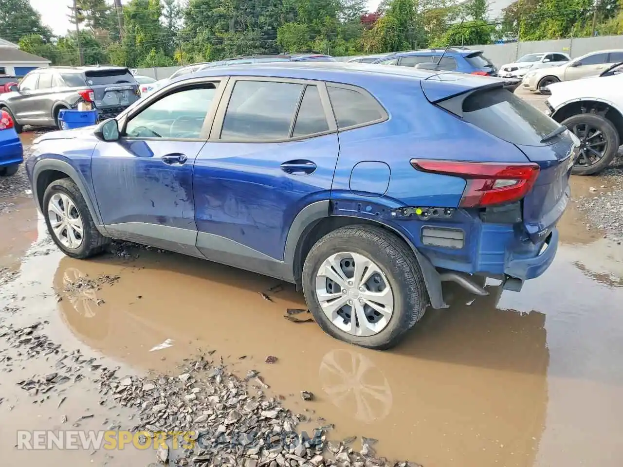 2 Фотография поврежденного автомобиля KL77LFE20RC153411 CHEVROLET TRAX 2024