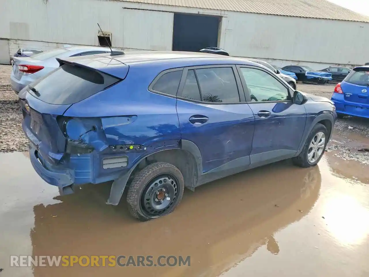 3 Фотография поврежденного автомобиля KL77LFE20RC153411 CHEVROLET TRAX 2024
