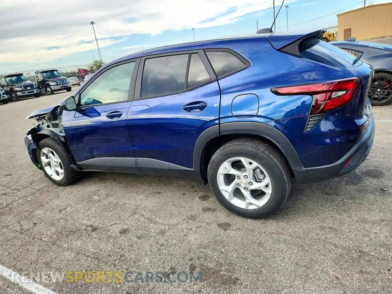 2 Photograph of a damaged car KL77LFE20RC220783 CHEVROLET TRAX 2024