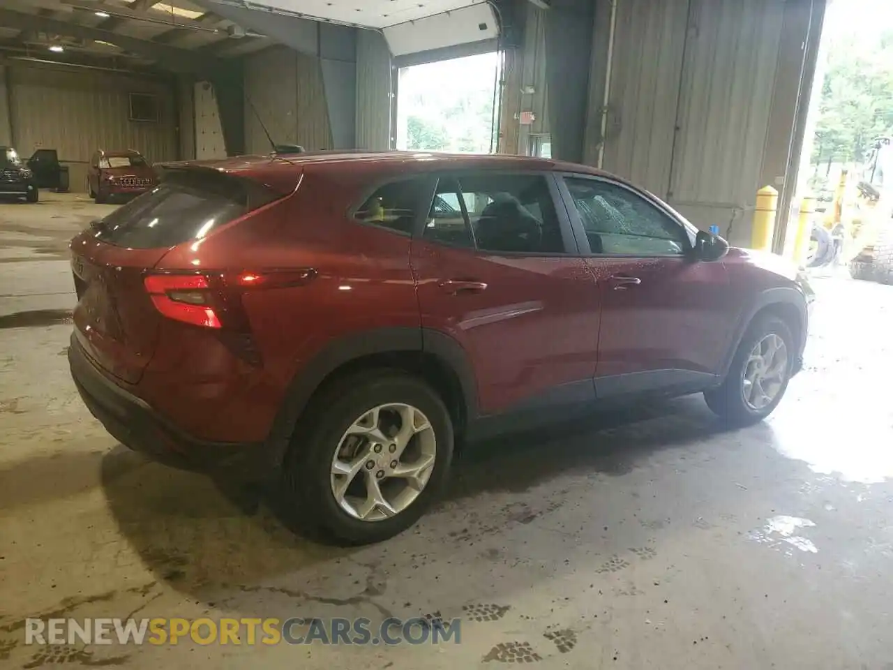 3 Photograph of a damaged car KL77LFE21RC045671 CHEVROLET TRAX 2024