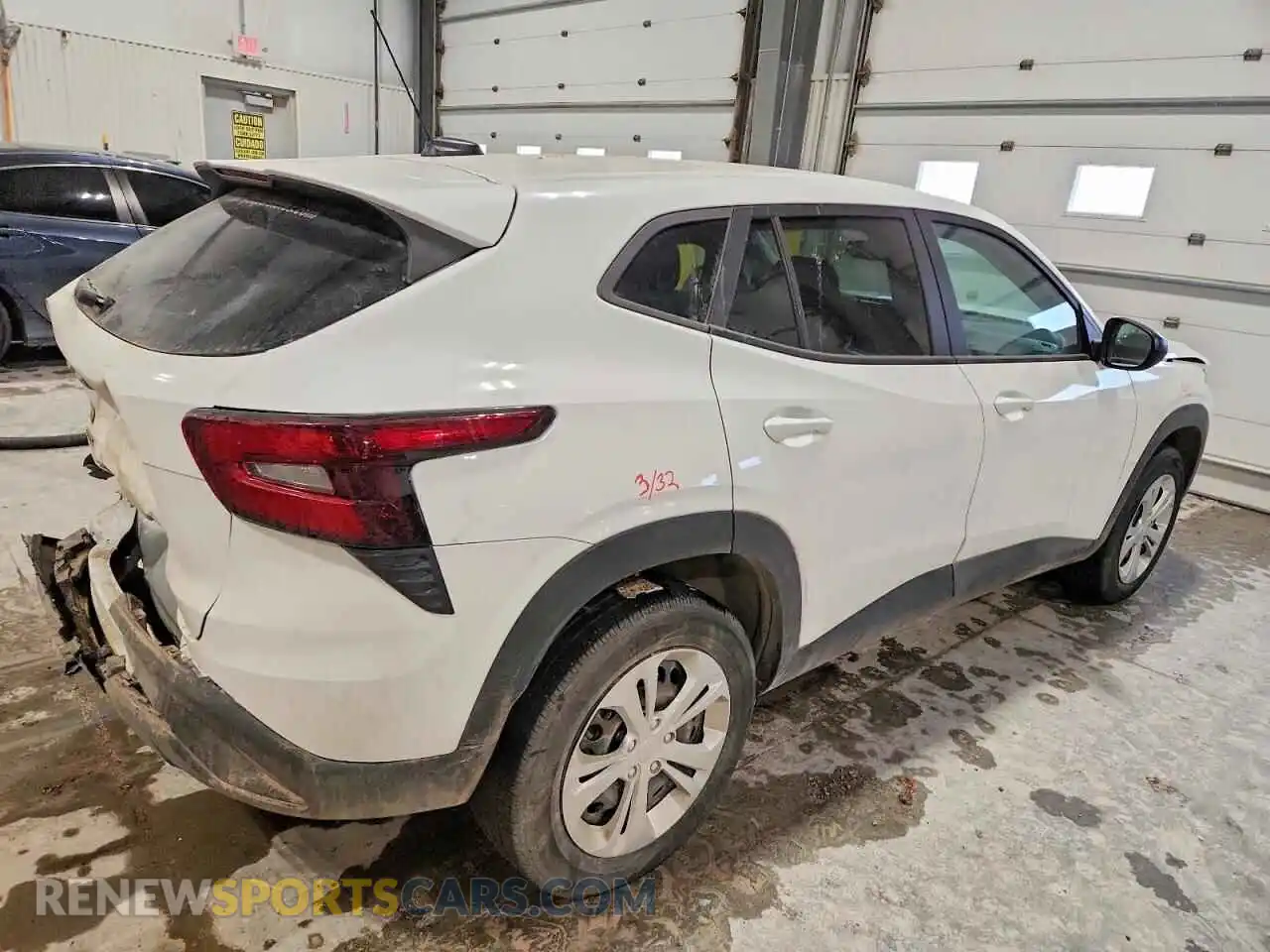 3 Photograph of a damaged car KL77LFE23RC043338 CHEVROLET TRAX 2024