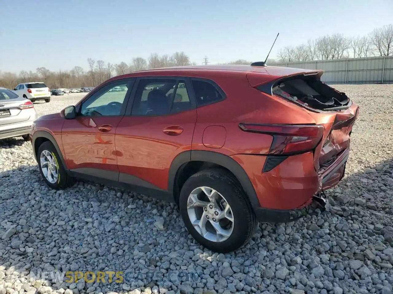 2 fotografías del automóvil dañado KL77LFE23RC096458 CHEVROLET TRAX 2024