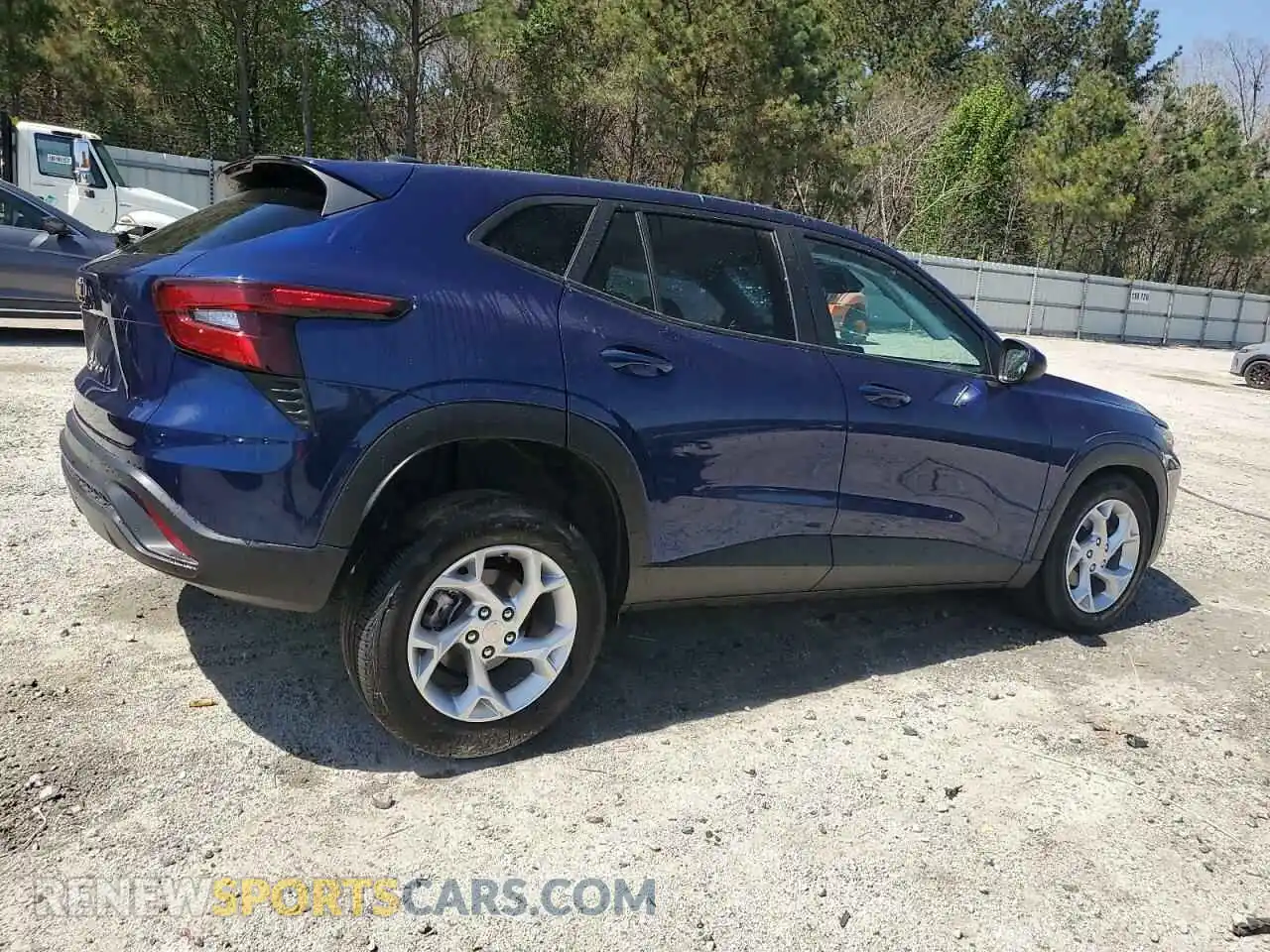 3 Photograph of a damaged car KL77LFE23RC163043 CHEVROLET TRAX 2024