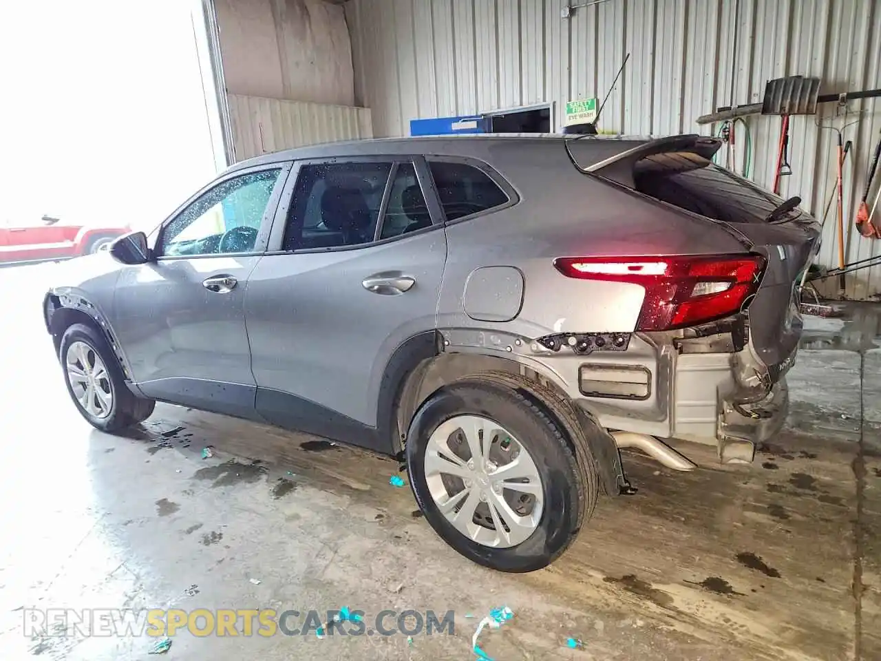 2 Photograph of a damaged car KL77LFE23RC170459 CHEVROLET TRAX 2024