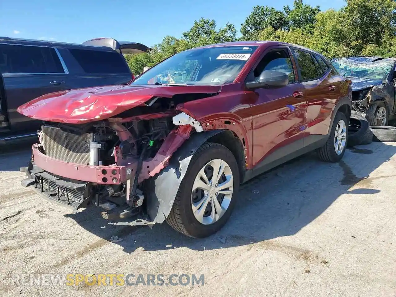 1 Photograph of a damaged car KL77LFE23RC188573 CHEVROLET TRAX 2024