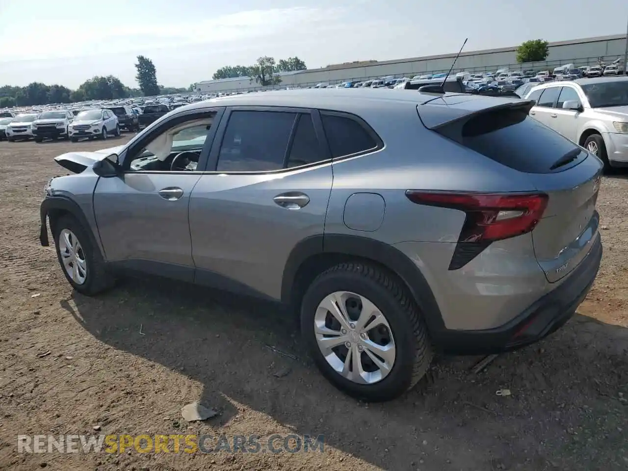 2 Photograph of a damaged car KL77LFE24RC021817 CHEVROLET TRAX 2024