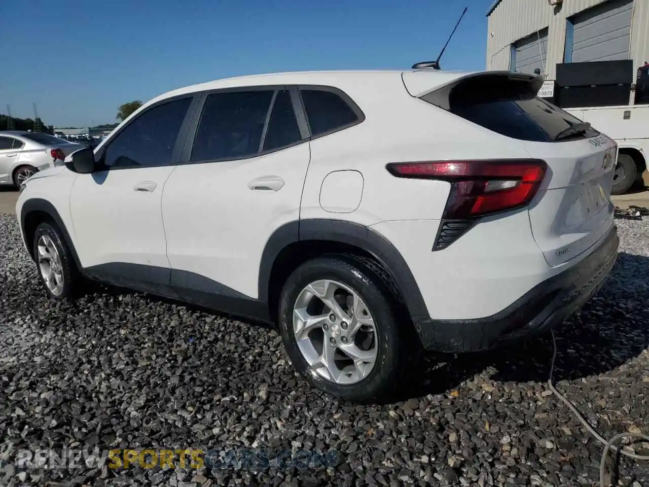 2 Photograph of a damaged car KL77LFE24RC030078 CHEVROLET TRAX 2024