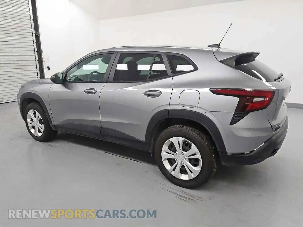 2 Photograph of a damaged car KL77LFE24RC088675 CHEVROLET TRAX 2024