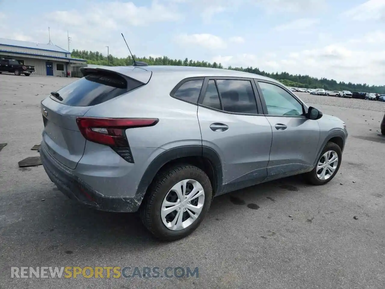 3 Photograph of a damaged car KL77LFE25RC019302 CHEVROLET TRAX 2024