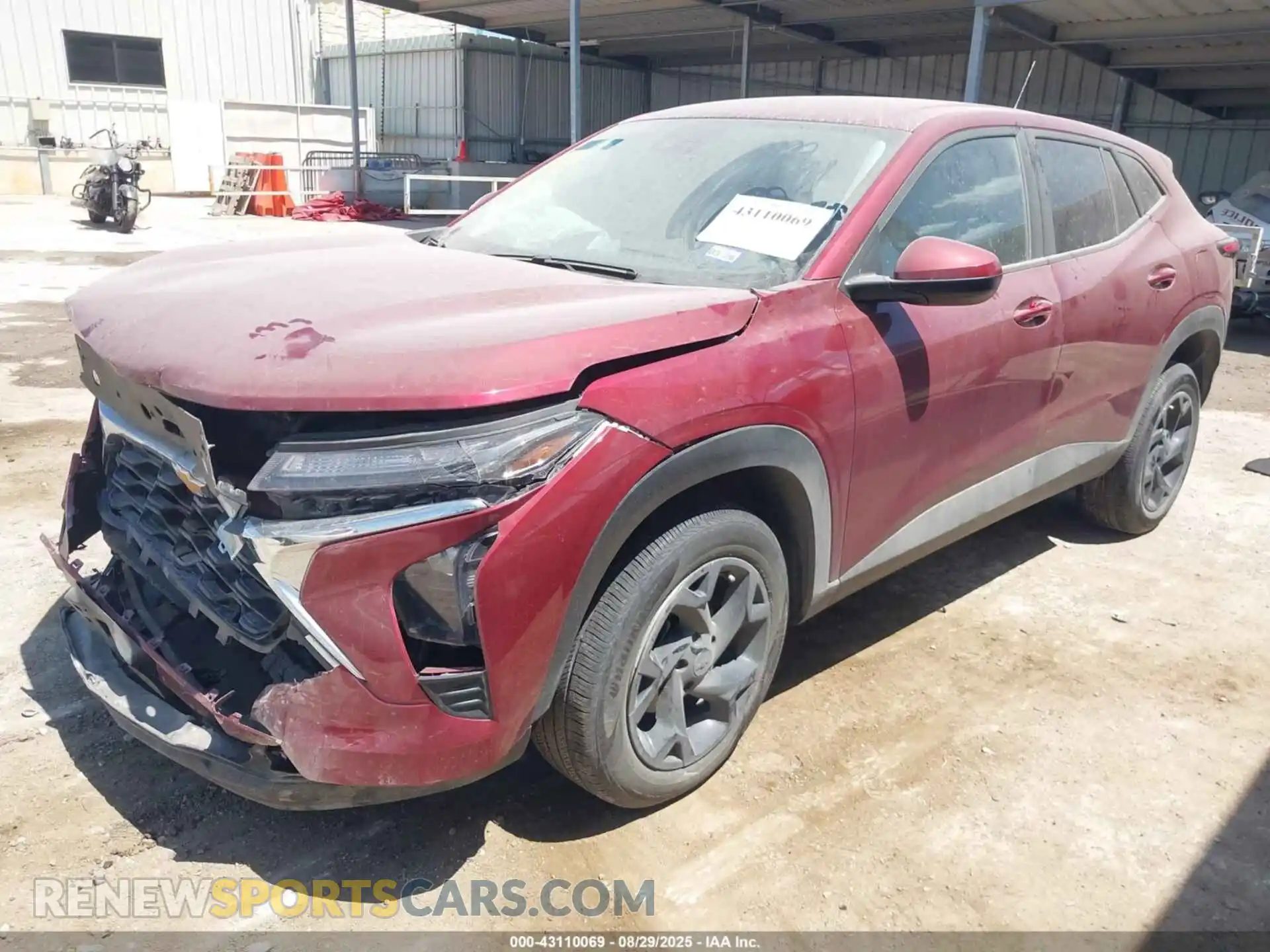 2 Photograph of a damaged car KL77LFE25RC083694 CHEVROLET TRAX 2024