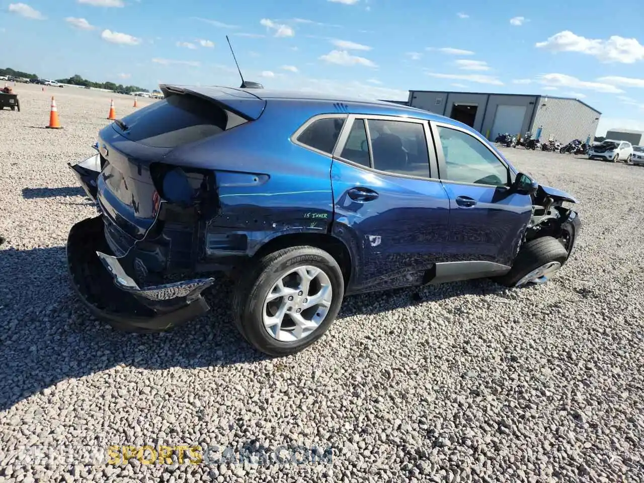 3 fotografías del automóvil dañado KL77LFE25RC167305 CHEVROLET TRAX 2024
