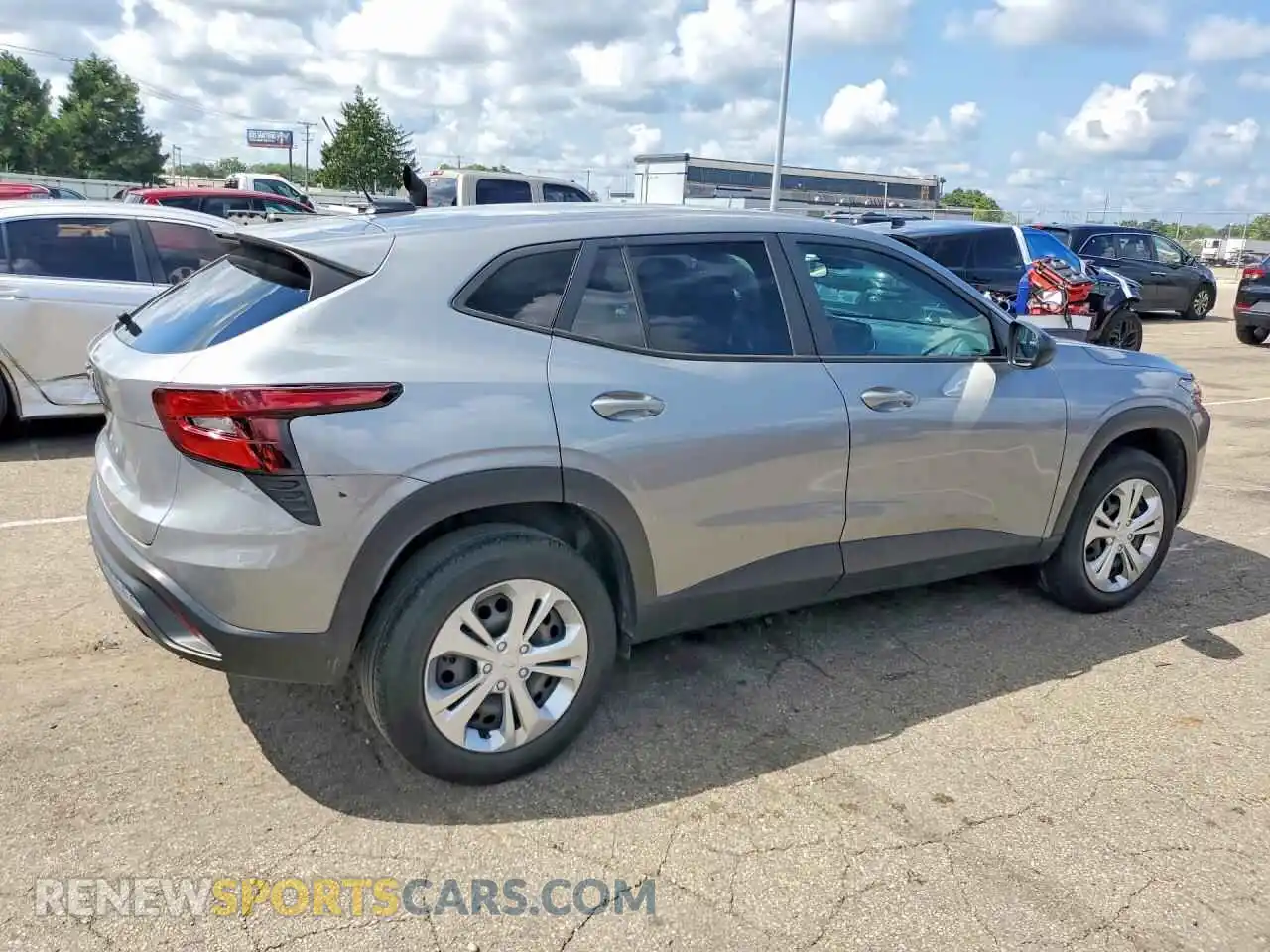 3 fotografías del automóvil dañado KL77LFE25RC183214 CHEVROLET TRAX 2024