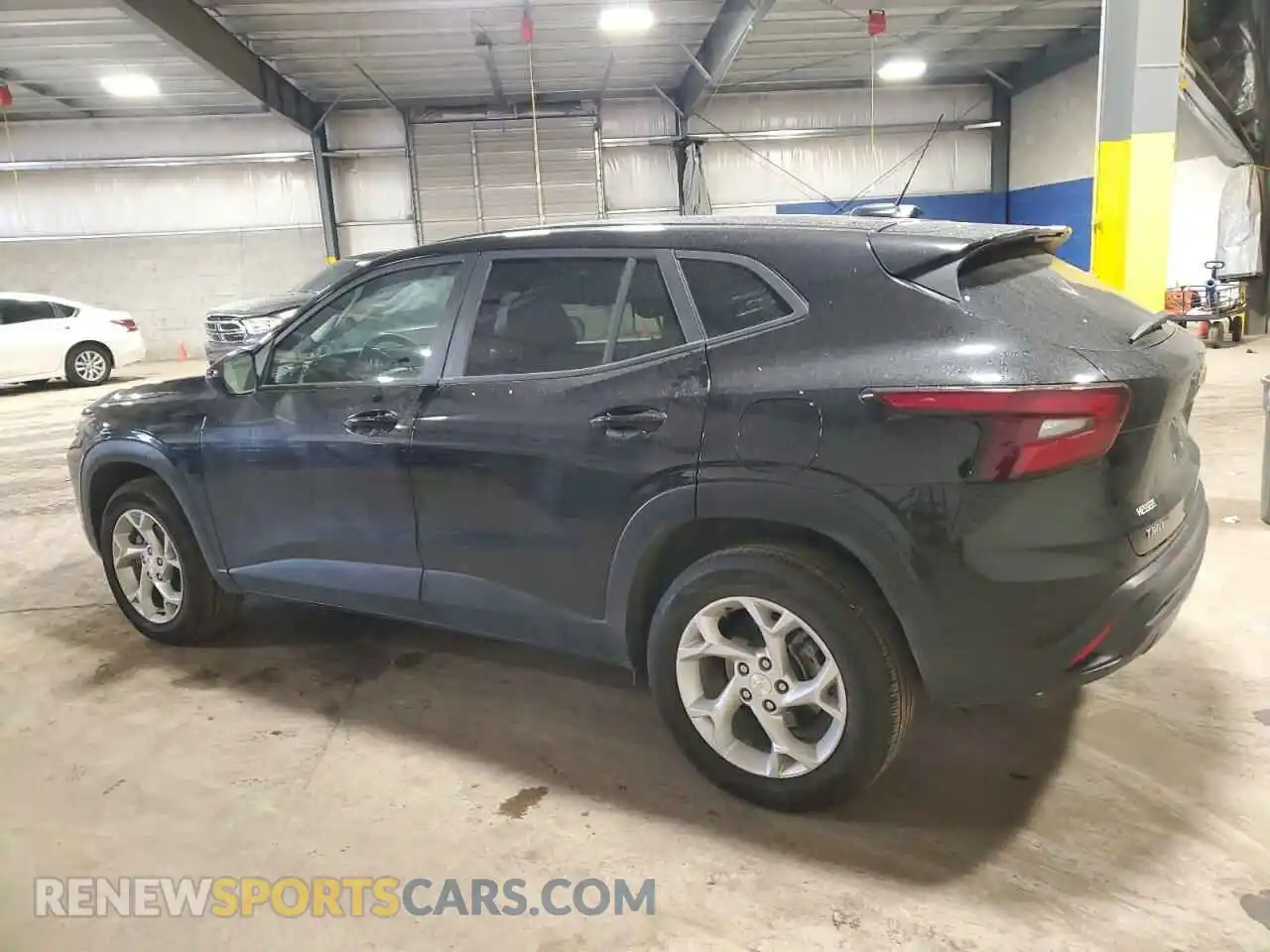 2 Photograph of a damaged car KL77LFE26RC151534 CHEVROLET TRAX 2024
