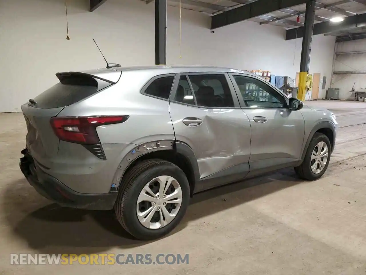 3 Photograph of a damaged car KL77LFE27RC045190 CHEVROLET TRAX 2024