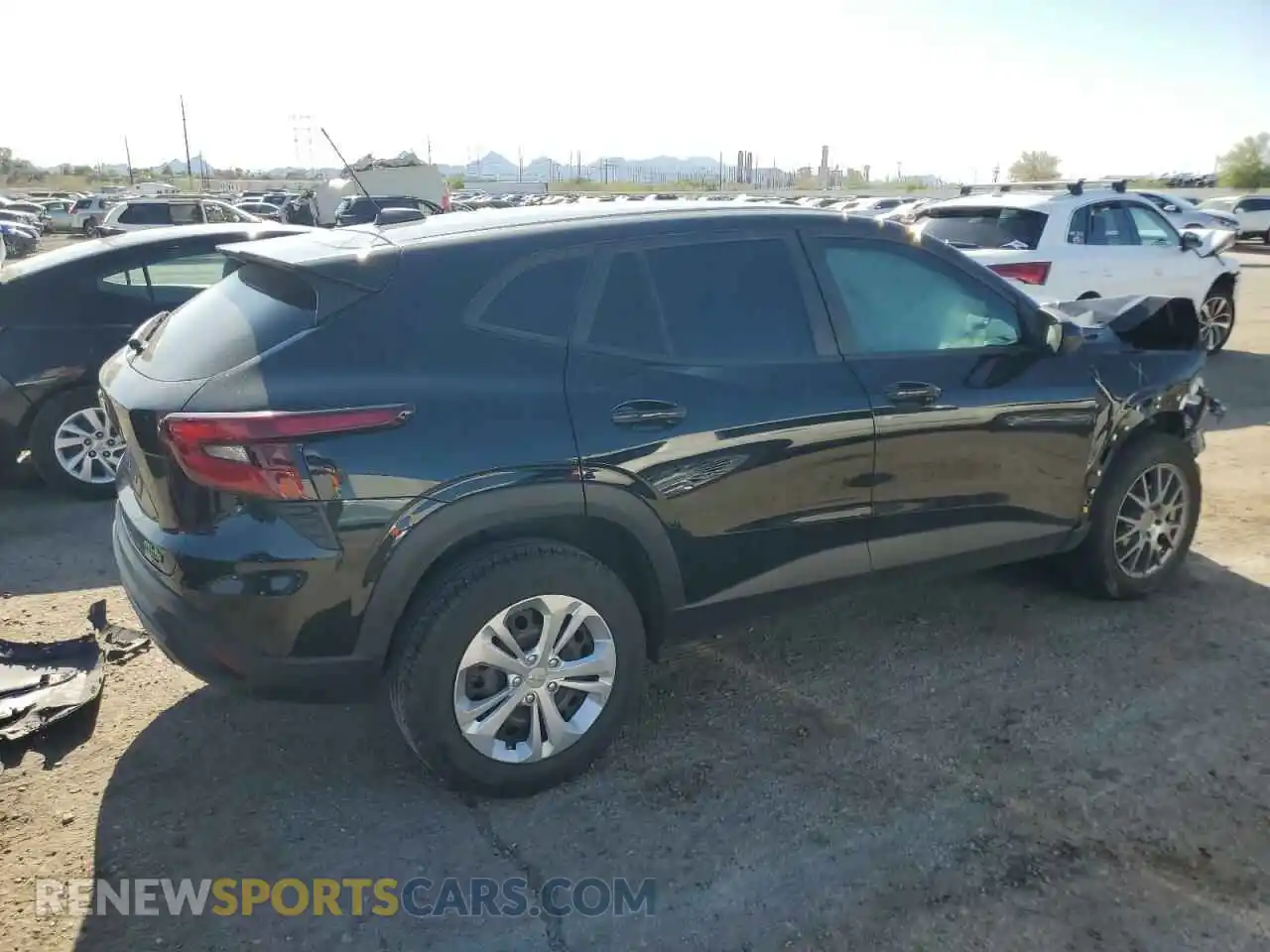 3 Photograph of a damaged car KL77LFE27RC058845 CHEVROLET TRAX 2024