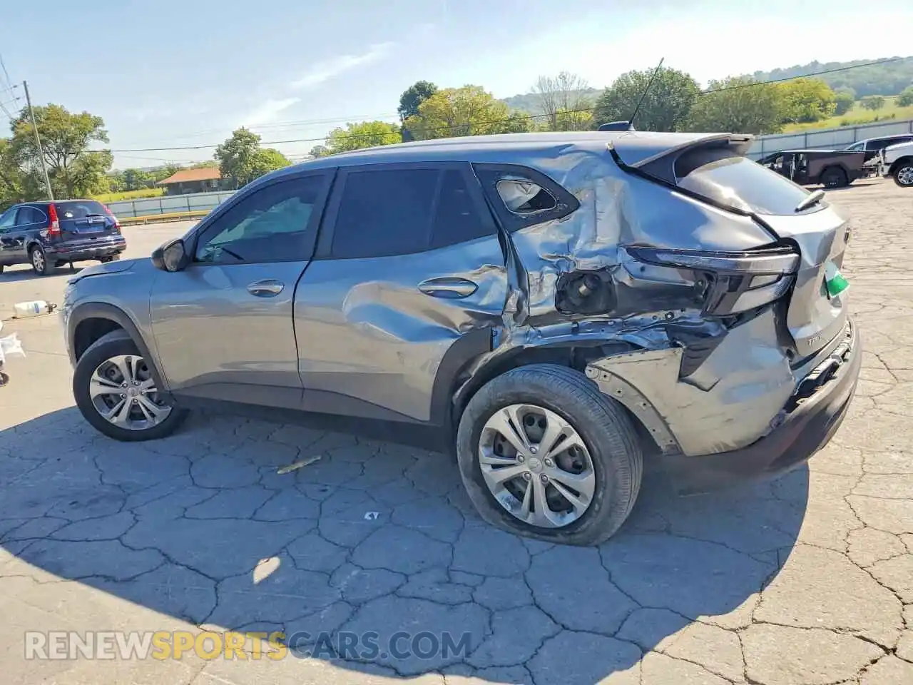 2 Photograph of a damaged car KL77LFE27RC088301 CHEVROLET TRAX 2024