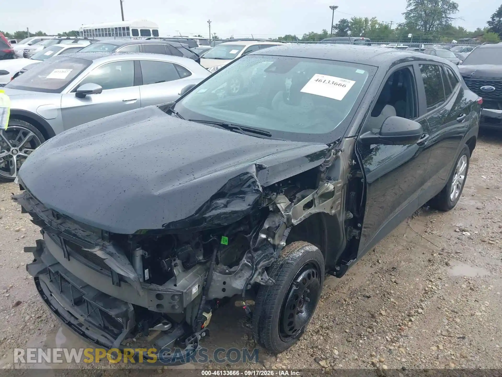 2 Фотография поврежденного автомобиля KL77LFE27RC244837 CHEVROLET TRAX 2024
