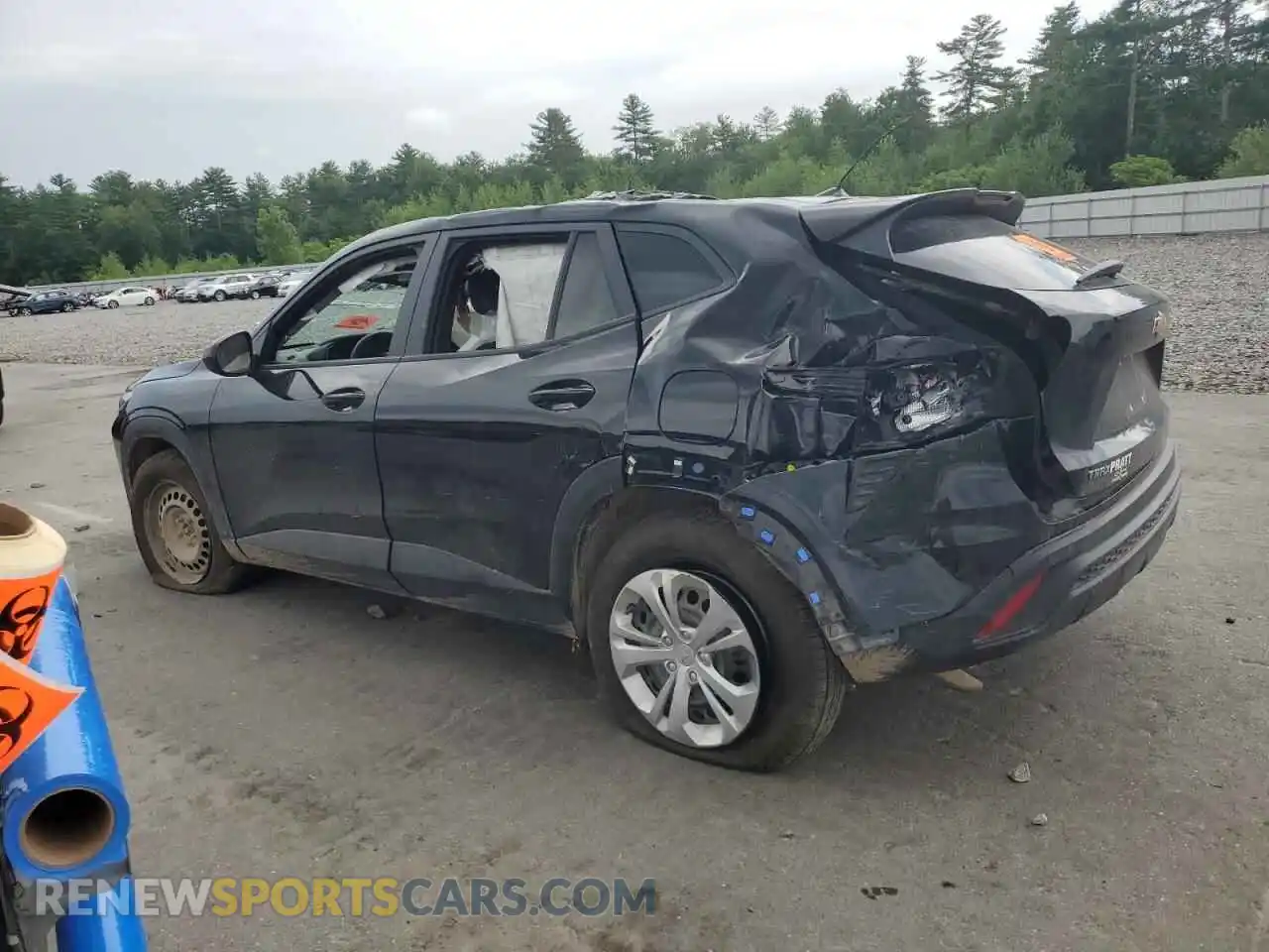 2 Photograph of a damaged car KL77LFE28RC006981 CHEVROLET TRAX 2024