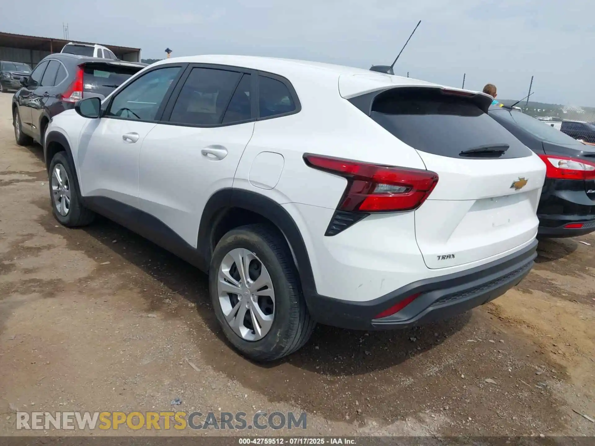 3 Photograph of a damaged car KL77LFE28RC070874 CHEVROLET TRAX 2024