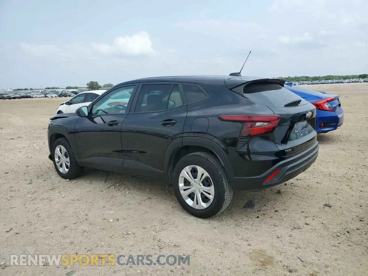 2 Photograph of a damaged car KL77LFE28RC165029 CHEVROLET TRAX 2024