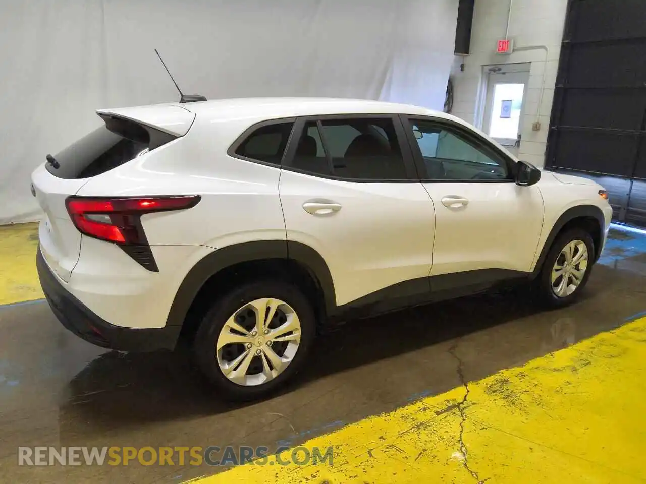 3 Photograph of a damaged car KL77LFE28RC243132 CHEVROLET TRAX 2024