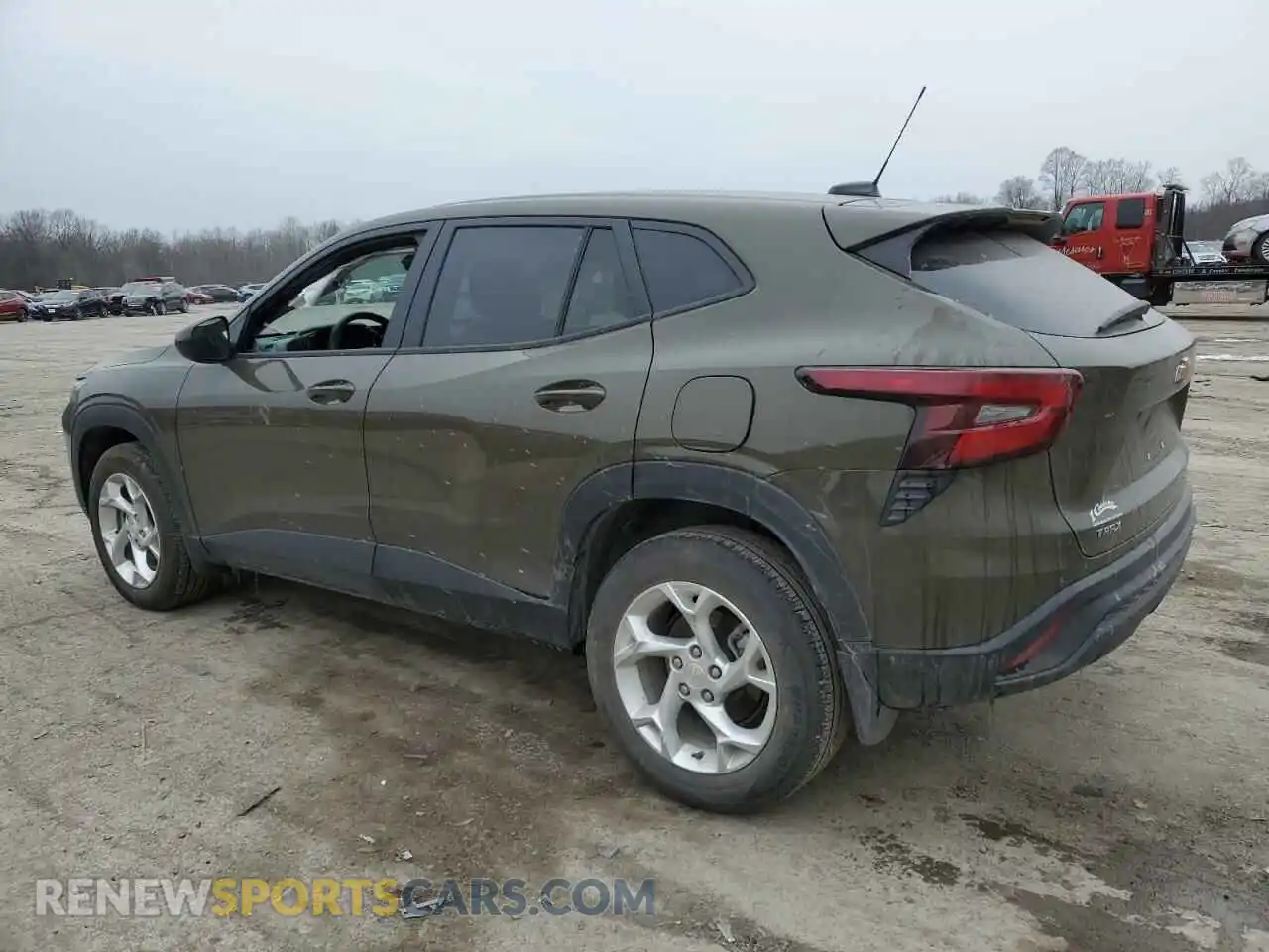 2 Фотография поврежденного автомобиля KL77LFE2XRC078345 CHEVROLET TRAX 2024