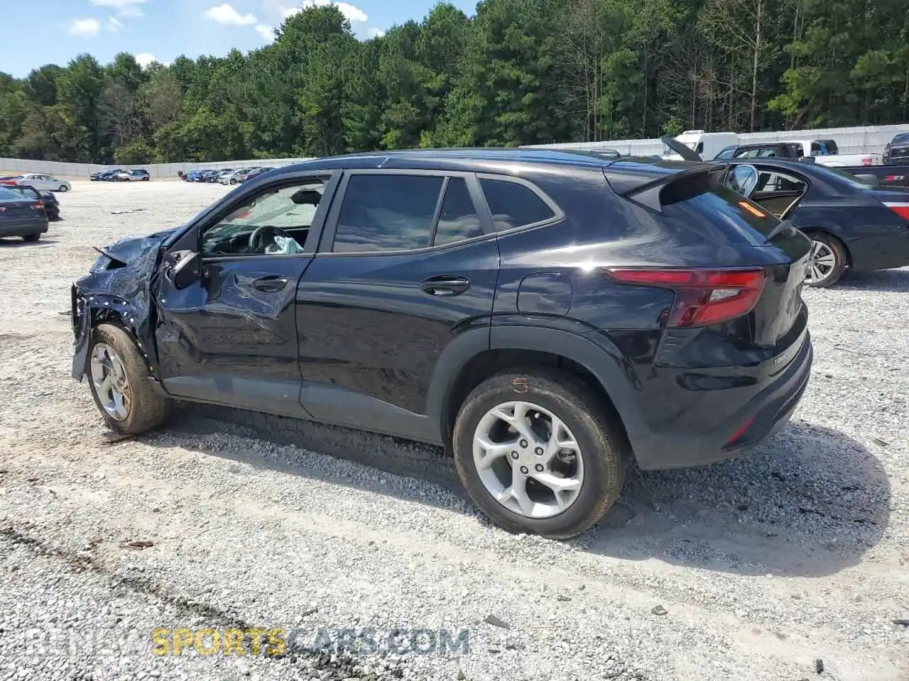 2 Photograph of a damaged car KL77LFE2XRC116141 CHEVROLET TRAX 2024