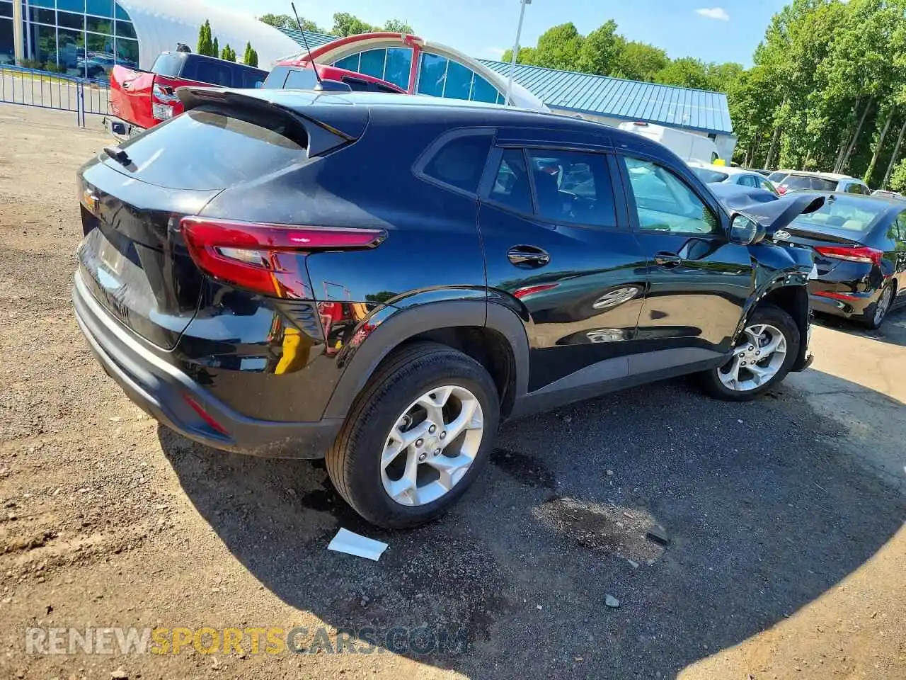 3 Photograph of a damaged car KL77LFE2XRC196623 CHEVROLET TRAX 2024
