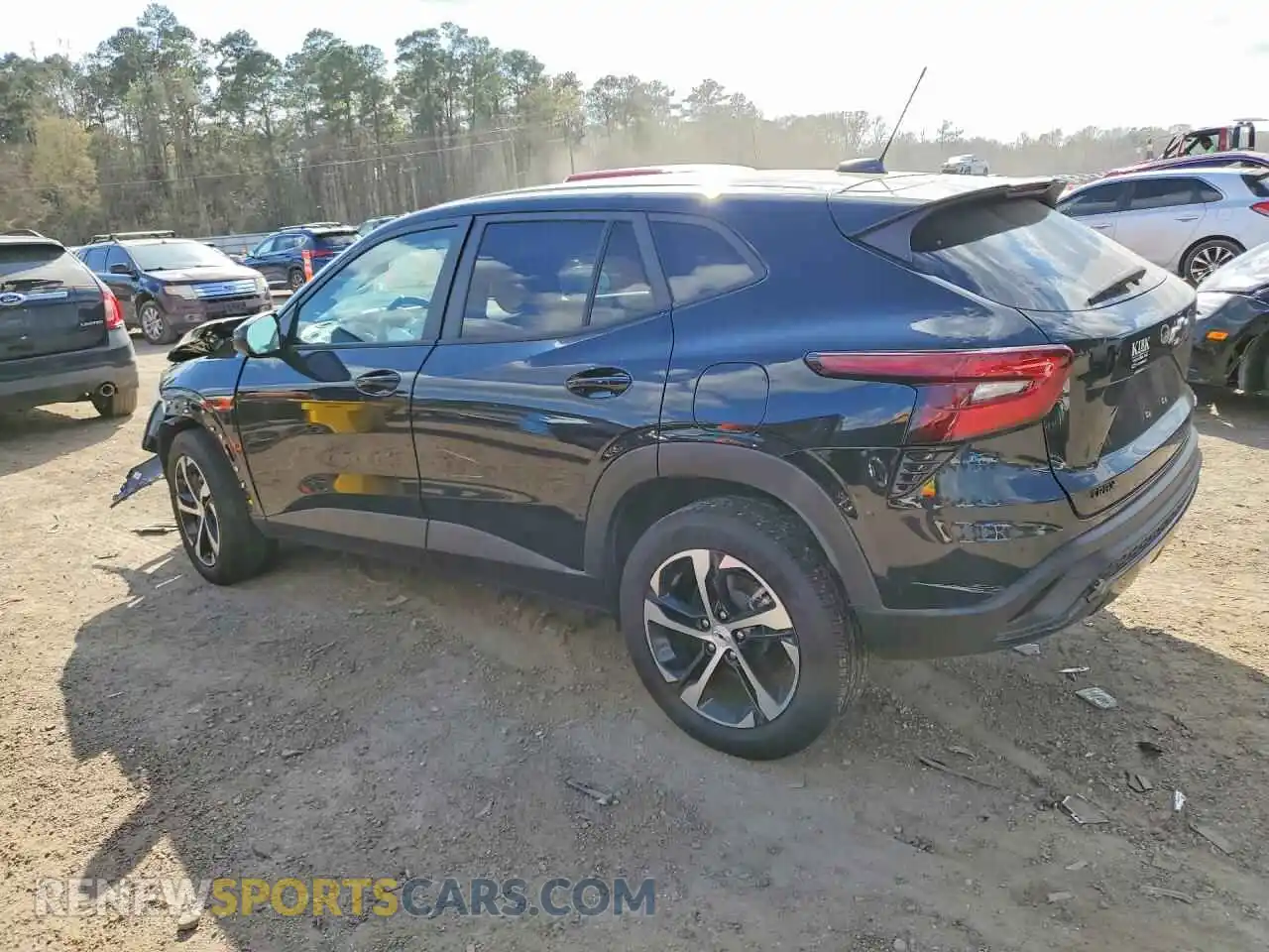 2 Photograph of a damaged car KL77LGE20RC105526 CHEVROLET TRAX 2024