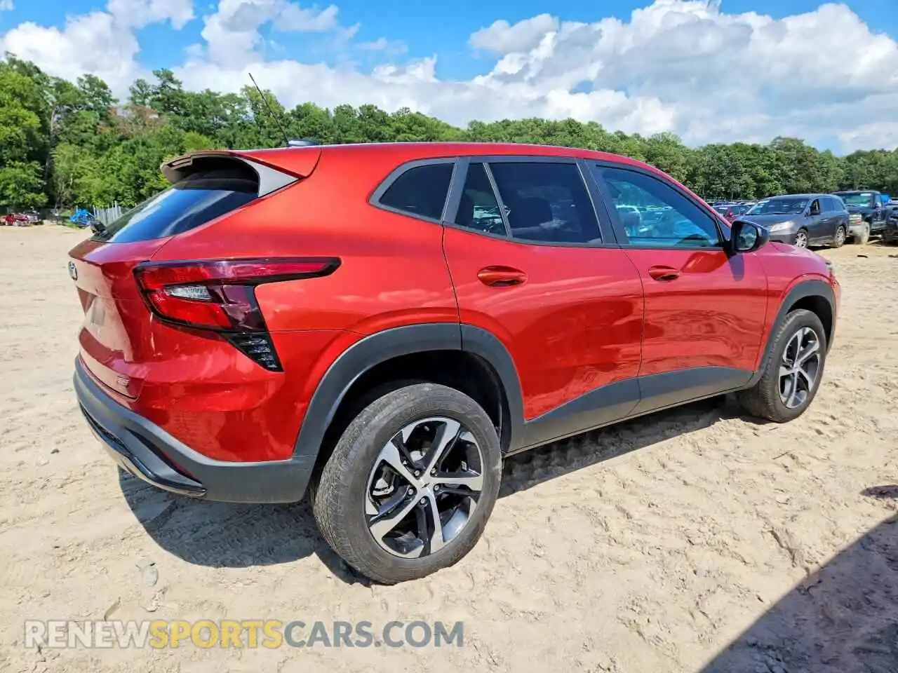 3 Фотография поврежденного автомобиля KL77LGE23RC113765 CHEVROLET TRAX 2024