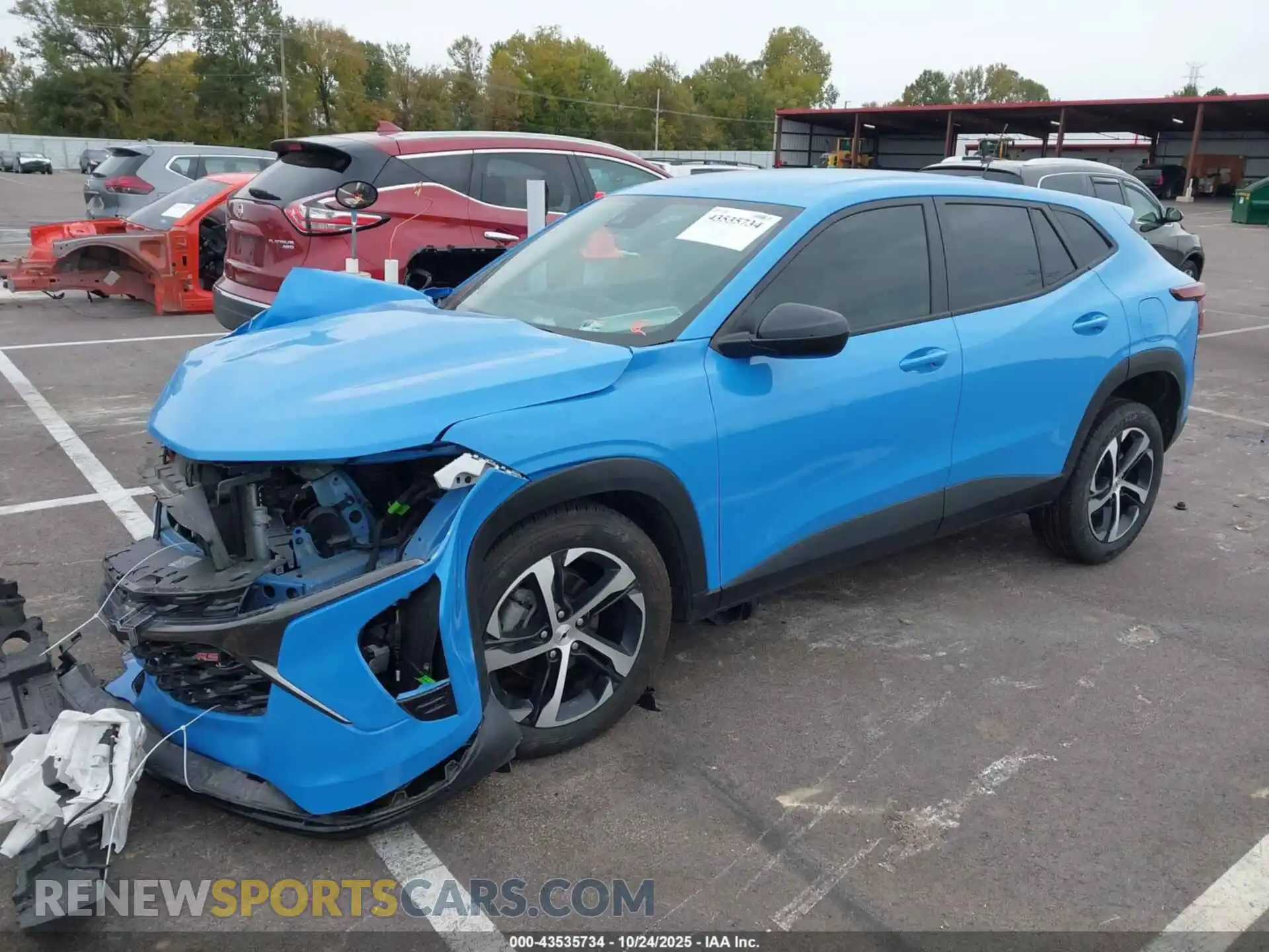 2 Фотография поврежденного автомобиля KL77LGE23RC185596 CHEVROLET TRAX 2024