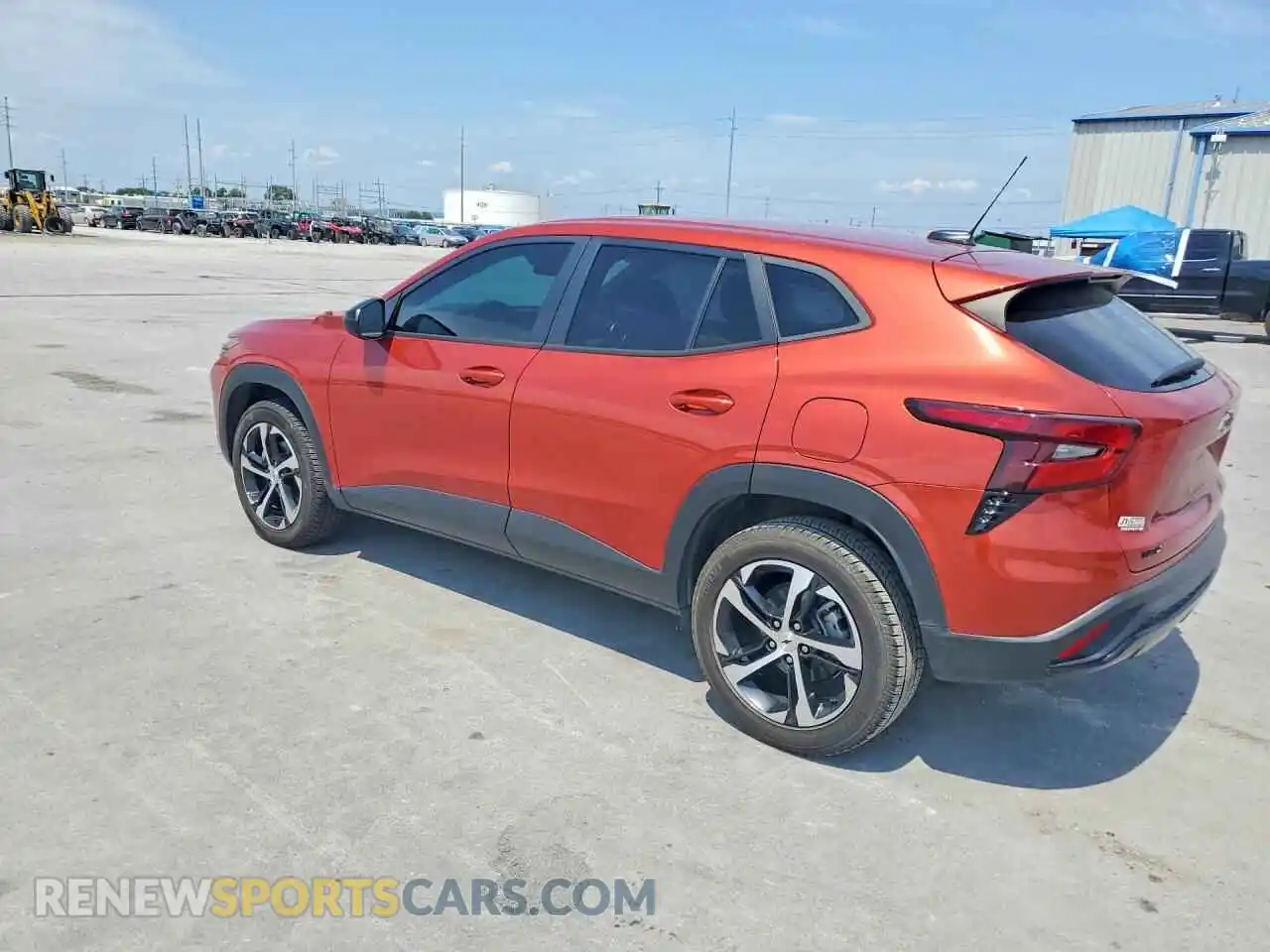 2 Фотография поврежденного автомобиля KL77LGE26RC018973 CHEVROLET TRAX 2024