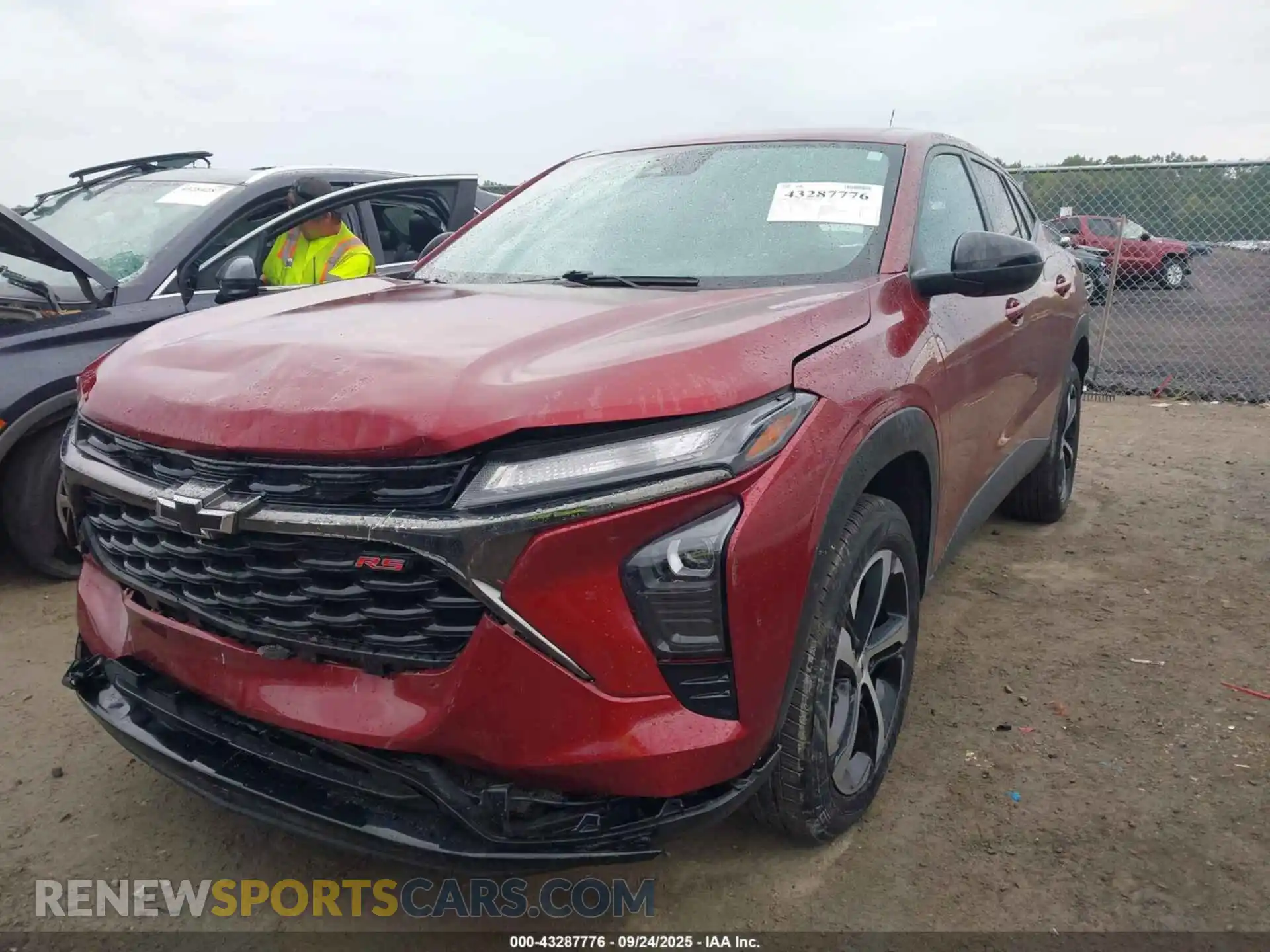 2 Photograph of a damaged car KL77LGE28RC008462 CHEVROLET TRAX 2024