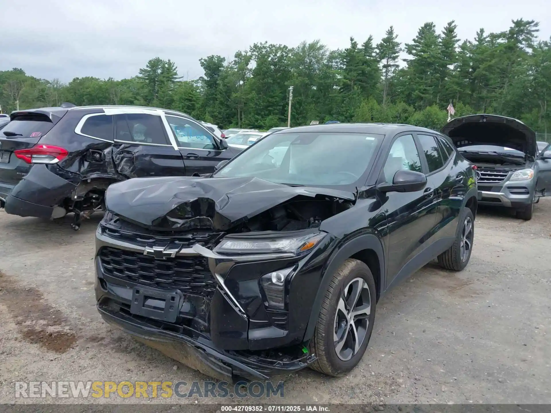 2 Photograph of a damaged car KL77LGE28RC103636 CHEVROLET TRAX 2024
