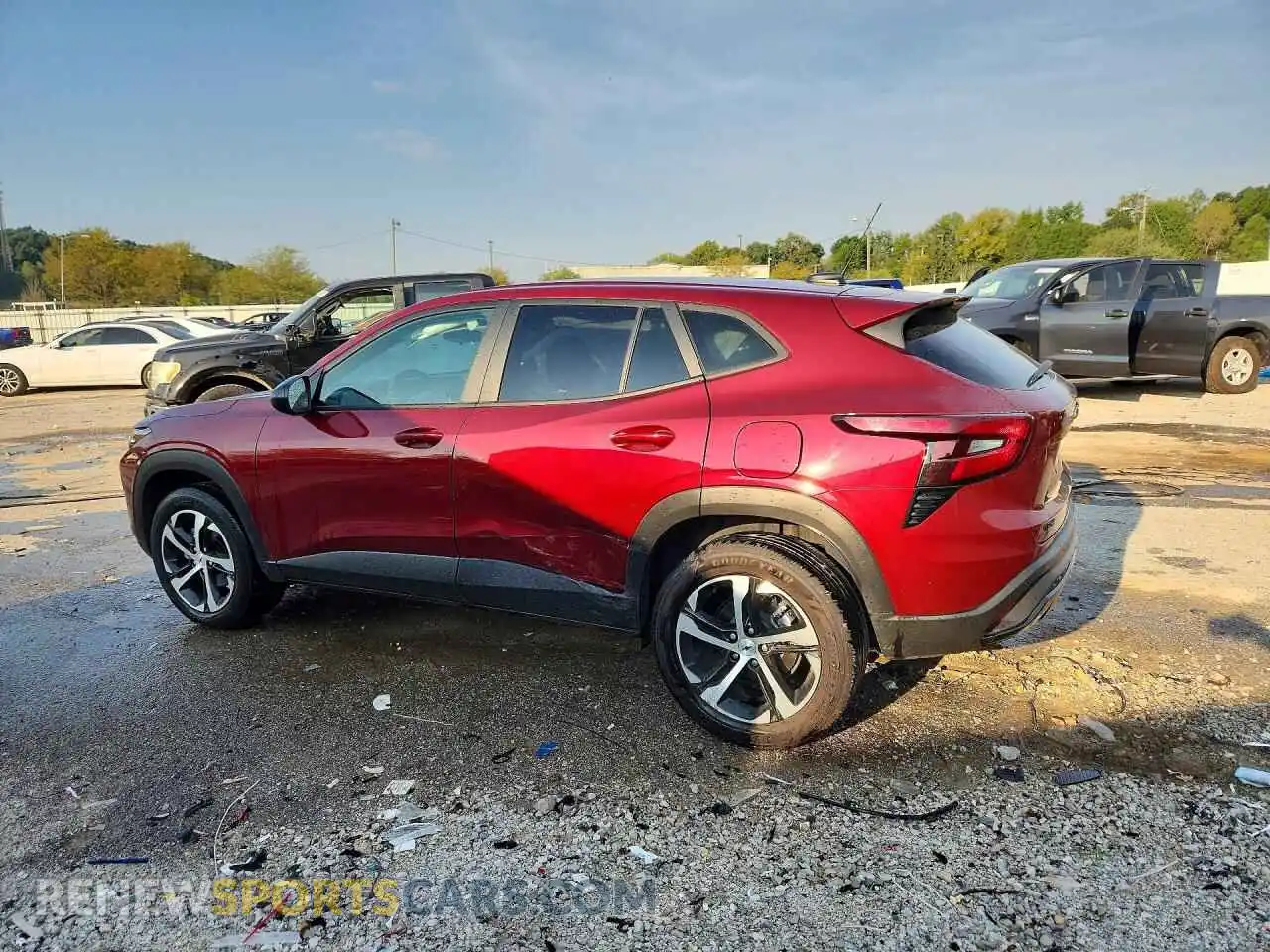 2 fotografías del automóvil dañado KL77LGE28RC245677 CHEVROLET TRAX 2024