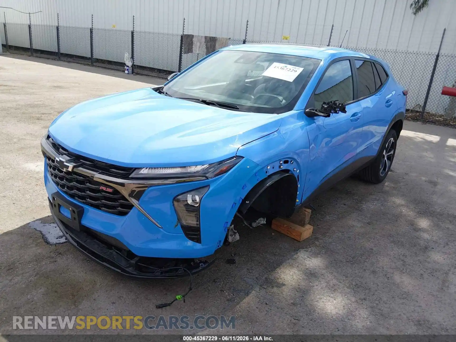 2 Photograph of a damaged car KL77LGE29RC215247 CHEVROLET TRAX 2024