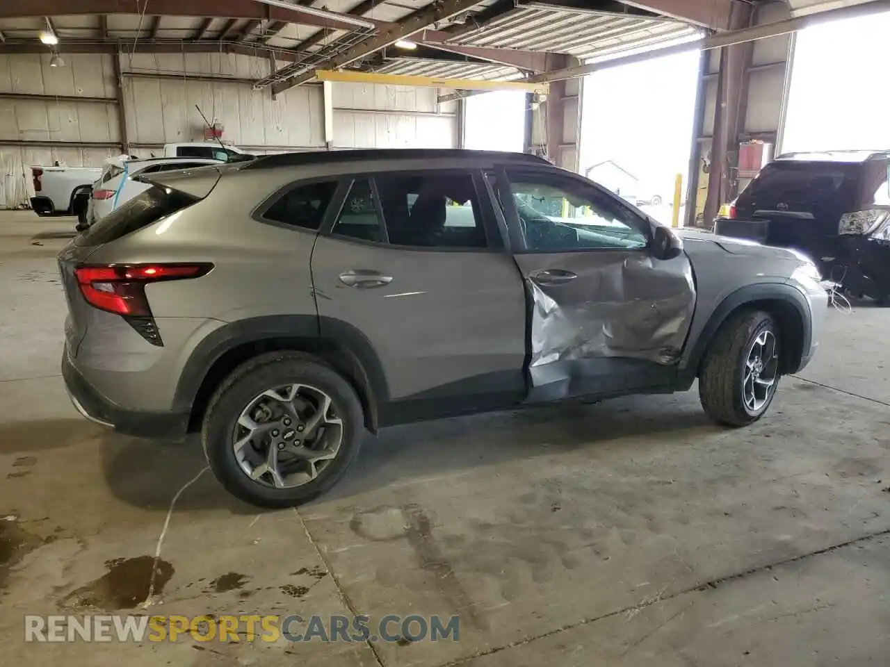 3 Photograph of a damaged car KL77LHE20RC124454 CHEVROLET TRAX 2024