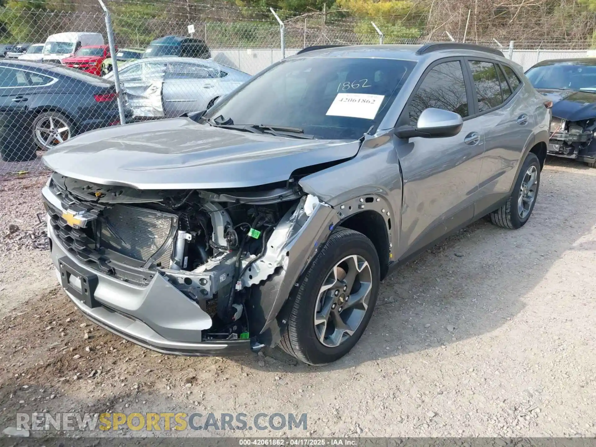 2 Photograph of a damaged car KL77LHE21RC028381 CHEVROLET TRAX 2024