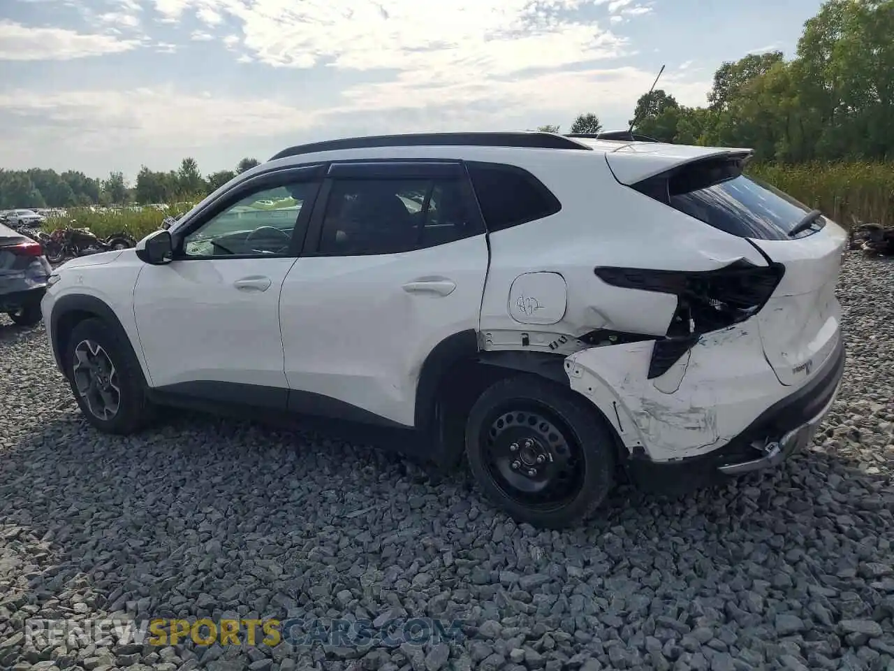 2 Фотография поврежденного автомобиля KL77LHE21RC244943 CHEVROLET TRAX 2024