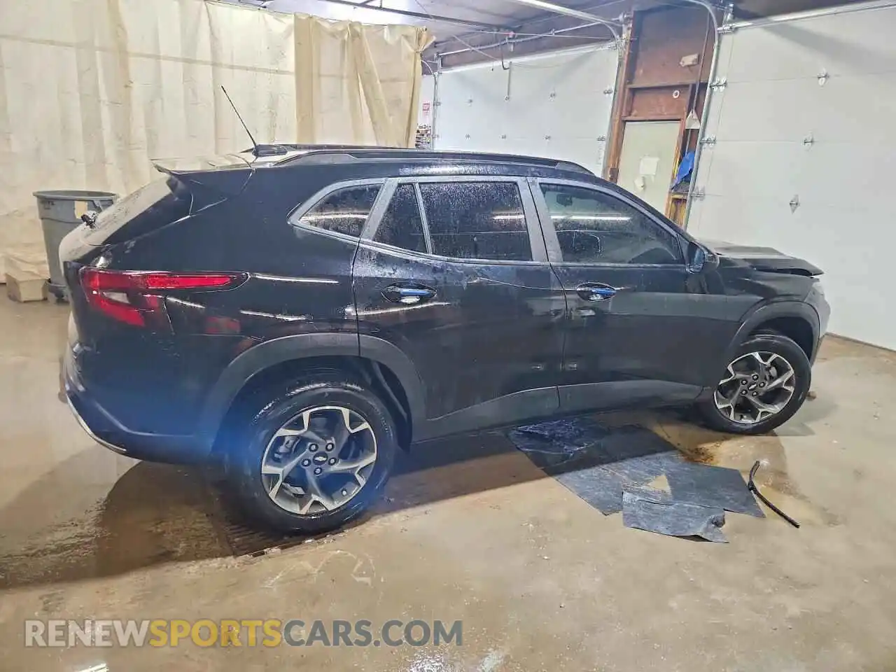 3 Photograph of a damaged car KL77LHE23RC073757 CHEVROLET TRAX 2024